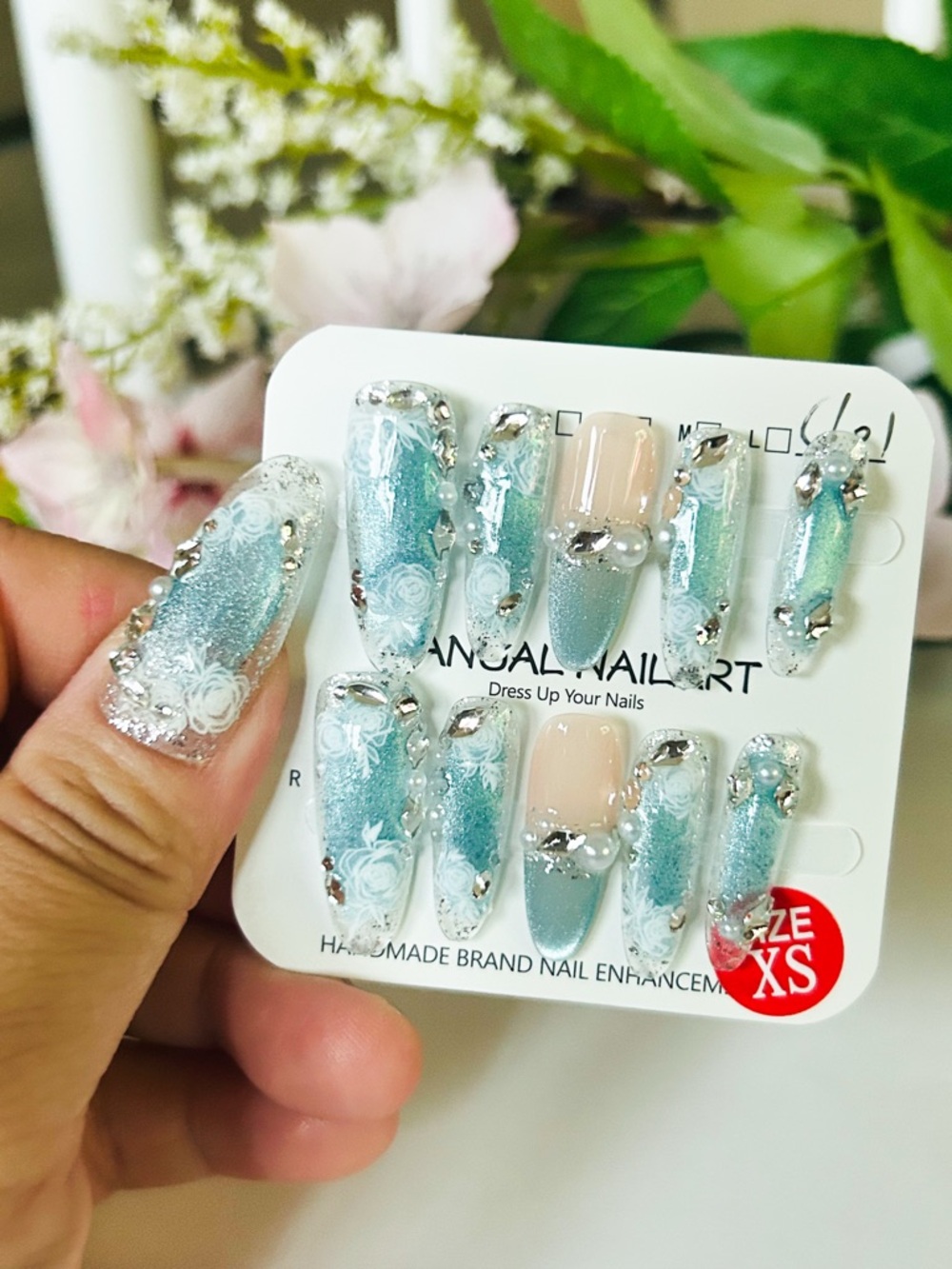 Handmade Press-On Nails in Aqua Blue with Pearls(xs, l)